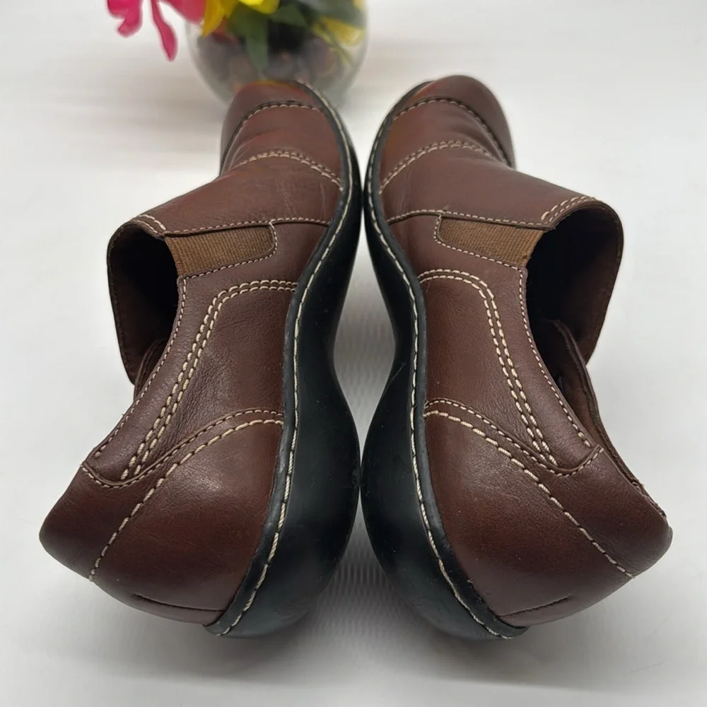 Clarks Bendables Brown Leather Loafers Slip-Ons Size 9 MCL7972A